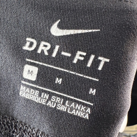Nike Dri Fit Black Athletic Capris Leggings Womens Size M - Picture 3 of 10